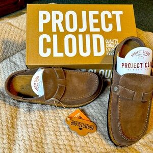 Project Cloud New in Box slip ons. Taupe size 9us.